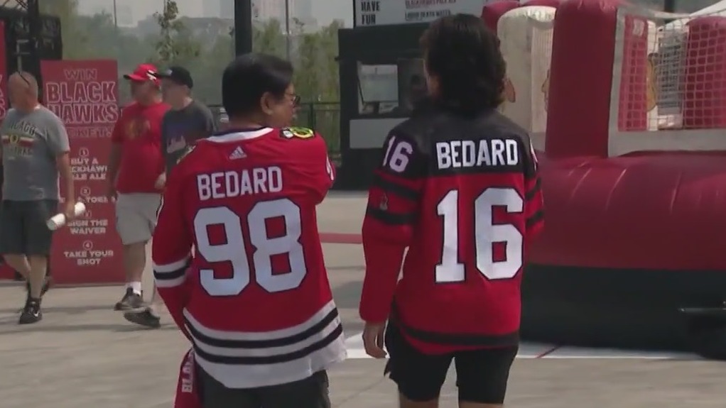 Blackhawks fans attend NHL Draft party at The Salt Shed