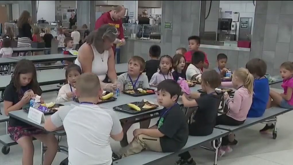 Gov. Newsom signs bill aimed at making school lunches healthier