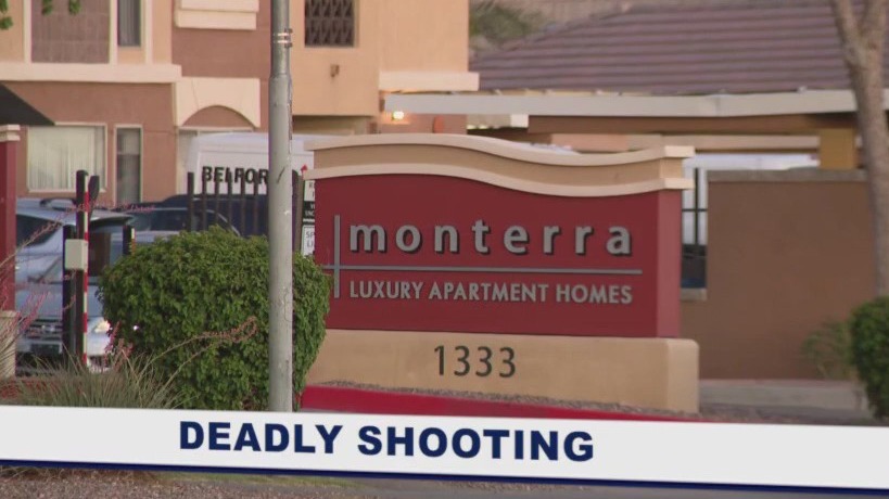 2 women found dead in Phoenix apartment