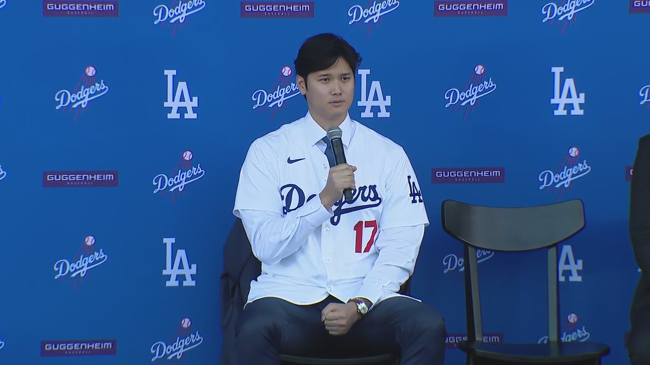 Shohei Ohtani introduced as member of LA Dodgers