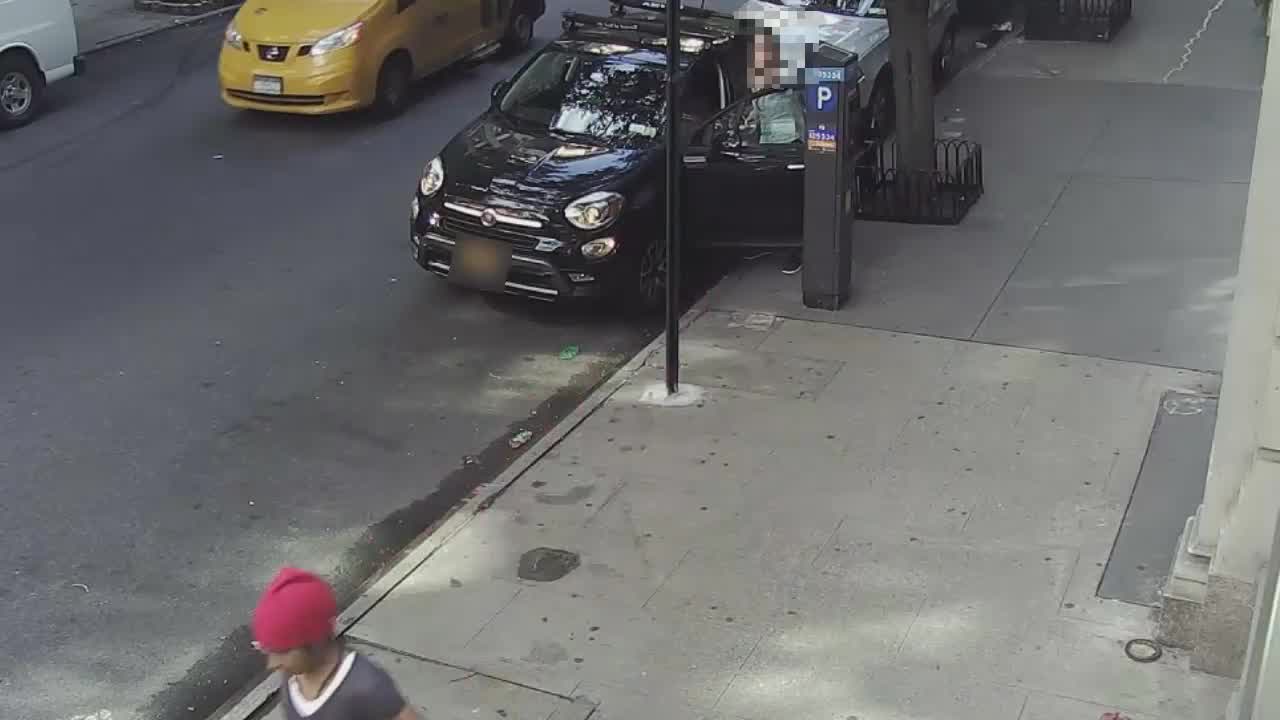 Man threatens mom in car with toddler