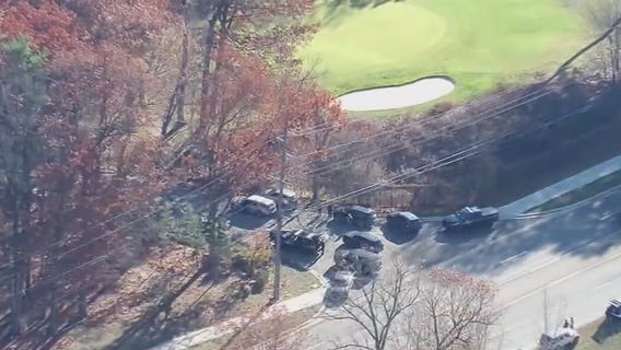 ICE agents searching for suspects near Pine Knob