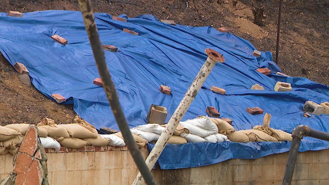 Possibility of rain forcing burn area residents to prepare for mudslides