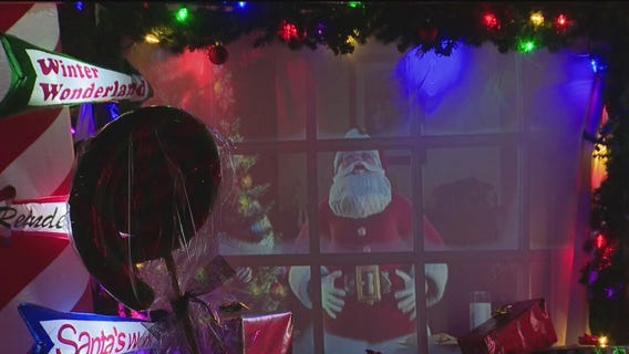 Holiday lights in Cerritos