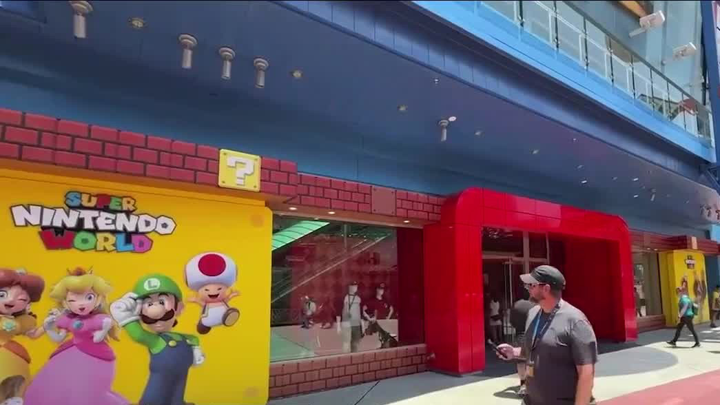 Super Nintendo World store opens on CityWalk
