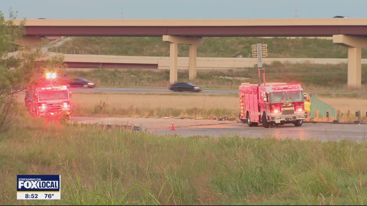 Semi rollover crash closes access to I-635, at least one person dead