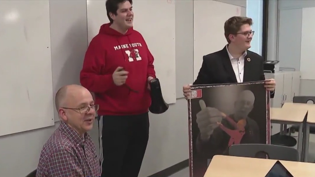 Park Ridge students recognize teachers with 'Maine South Finest Project'