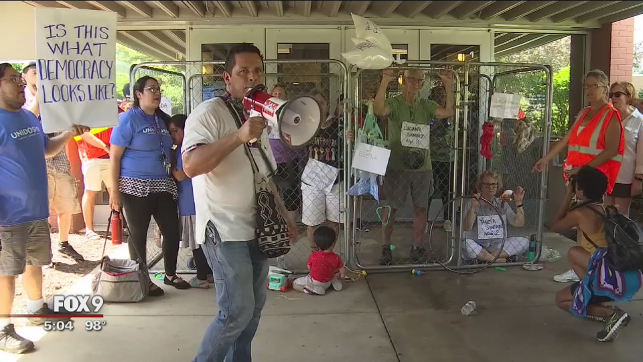 8 arrested in child separation protest in Minnesota