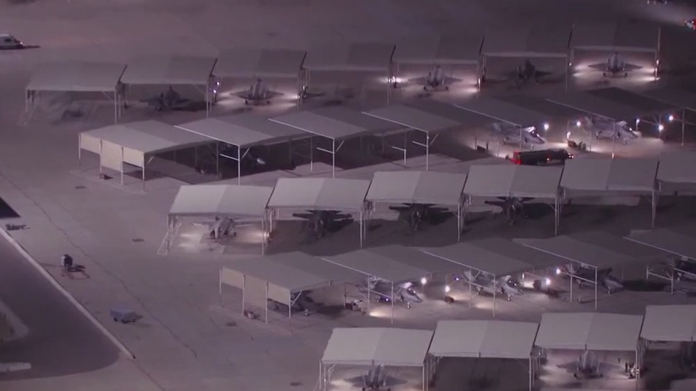 Pilot OK after Mirage F1 landing gear issue at Luke AFB