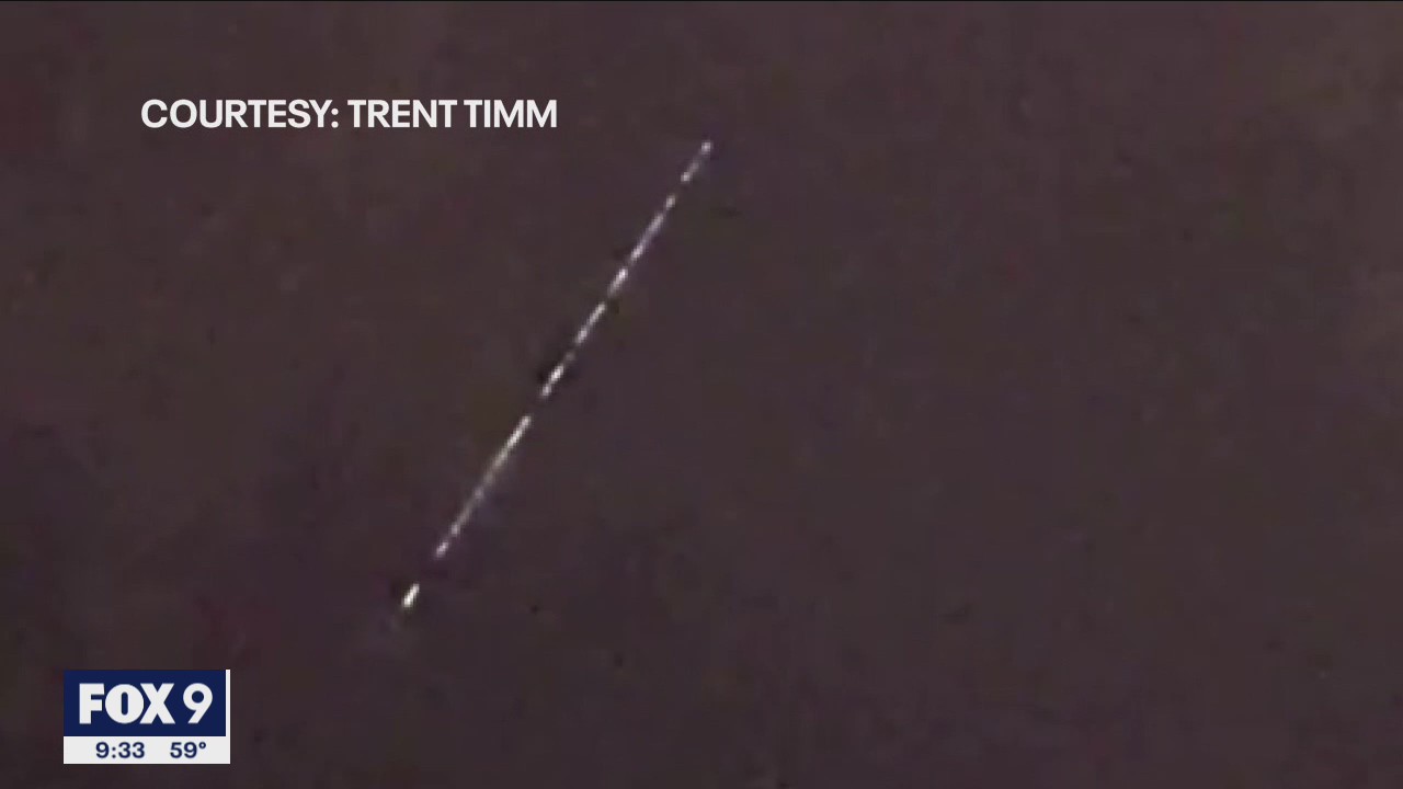 SpaceX Starlink satellites draw curiosity, astronomers raise concerns