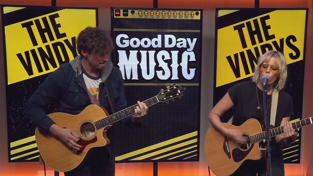 The Vindys perform 'Elton Glasses Baby'