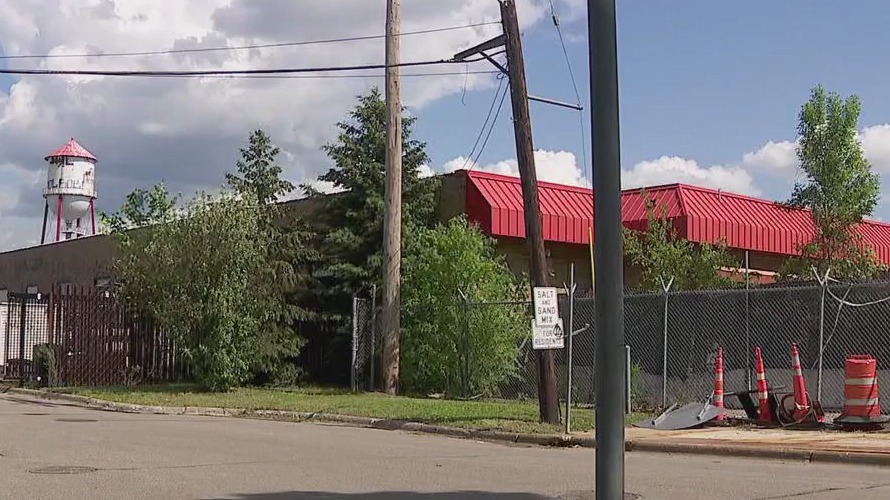 Roof Depot site still in limbo years later