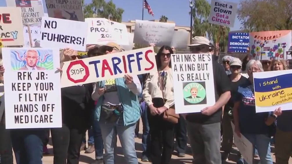 'March Fourth Against Monarchy' protest in Phoenix