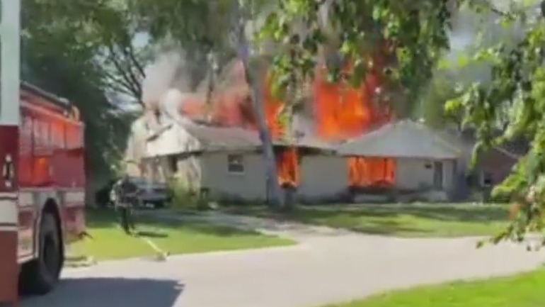 Glendale house explosion, man burned