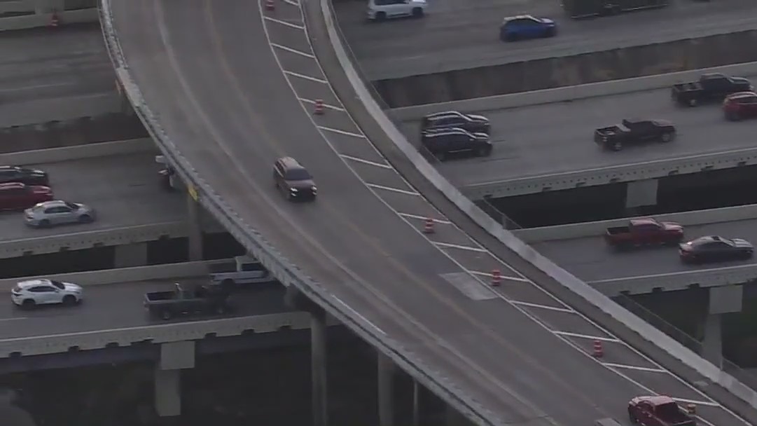 Hogan Street bridge repairs resume