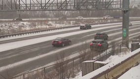 Snow in MN leading to messy commute