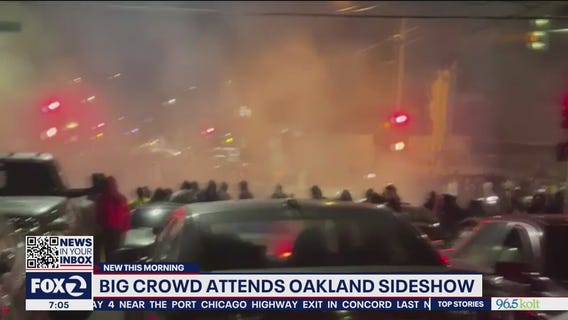 Big crowd gathers to watch Saturday night Oakland sideshow