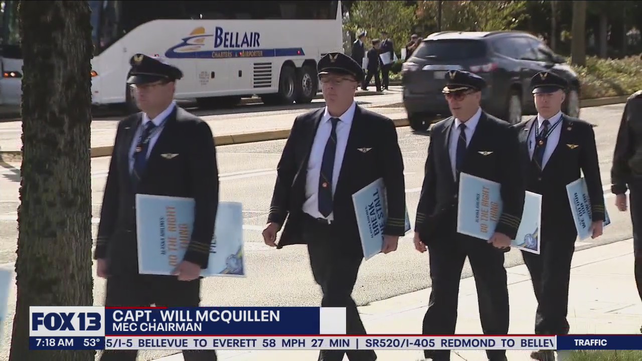 Alaska Airlines pilots vote to authorize strike