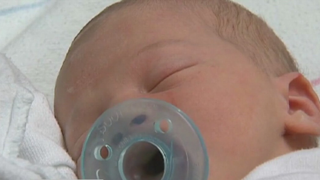 CDC drops newborn Hepatitis B recommendation, leaving parents with conflicting guidance