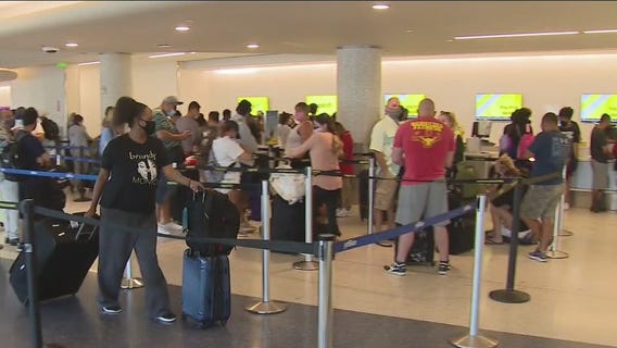 Spirit, American Airlines cancel hundreds are flights