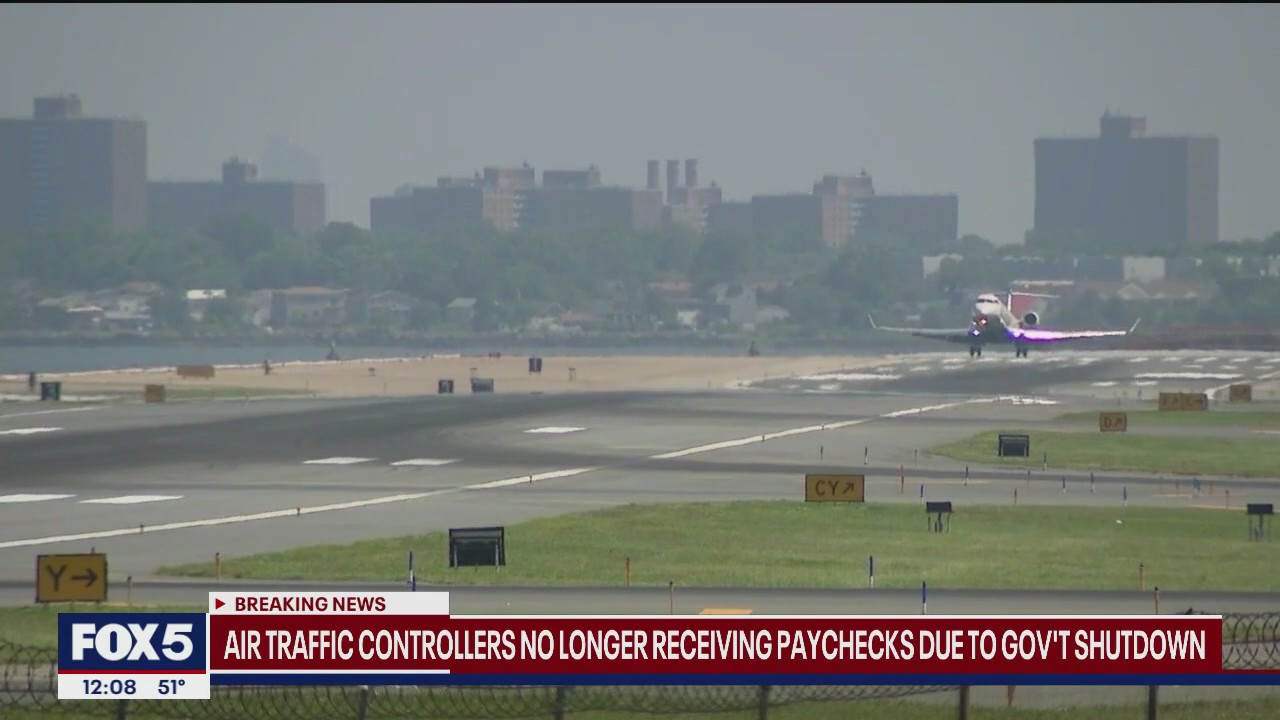 Air traffic controllers no longer receiving paychecks due to gov. shutdown