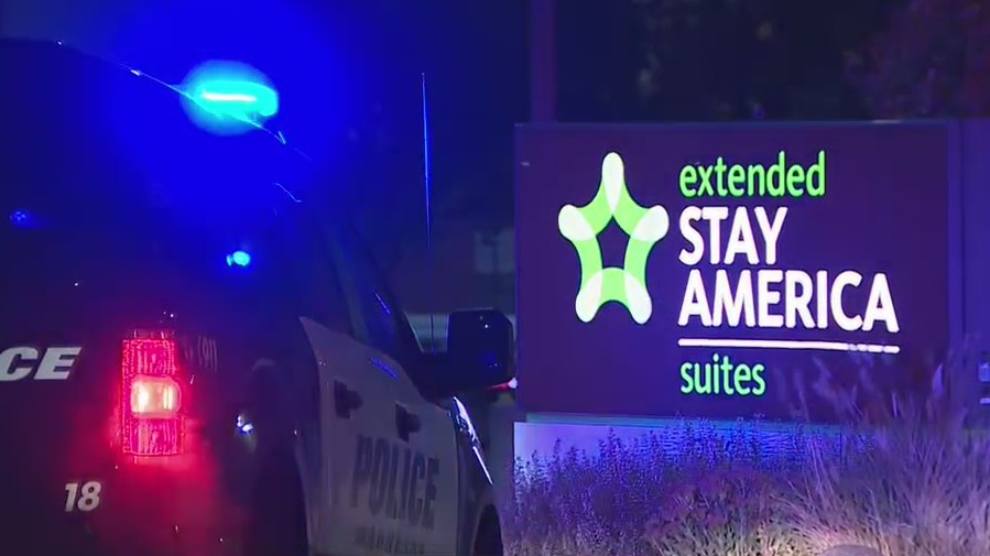 Waukesha police at Extended Stay near Bluemound