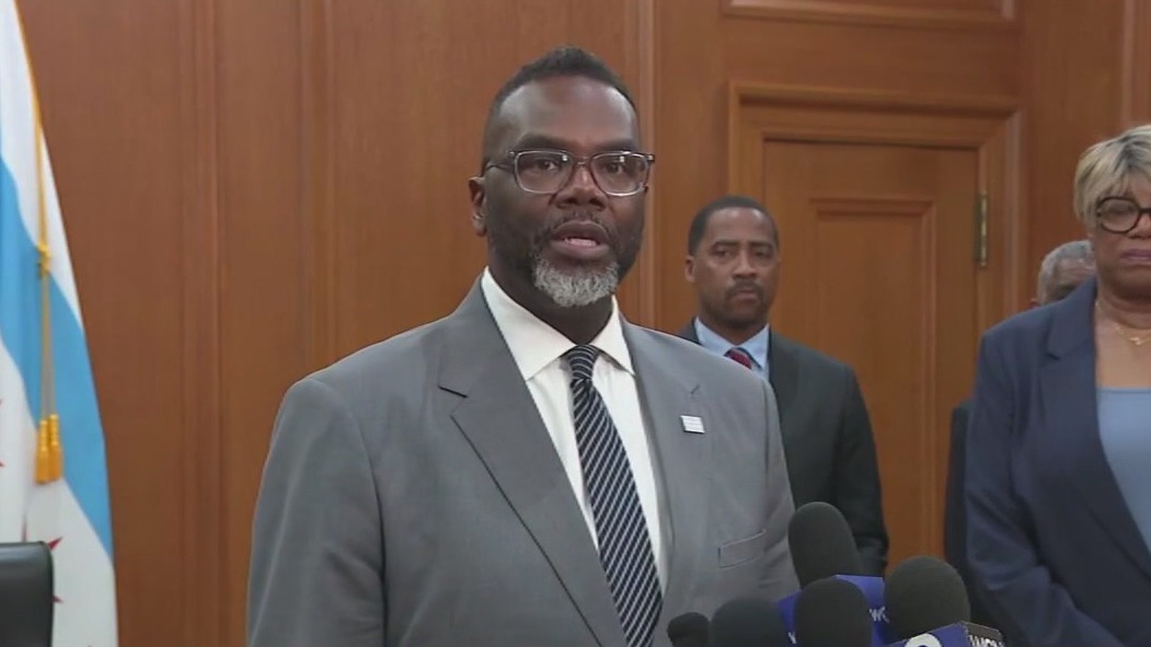 Chicago Mayor Brandon Johnson aims to tackle city's $1.1B budget deficit
