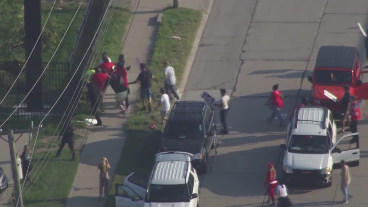 Bystander starts brawl with striking Stellantis UAW members in Center Line
