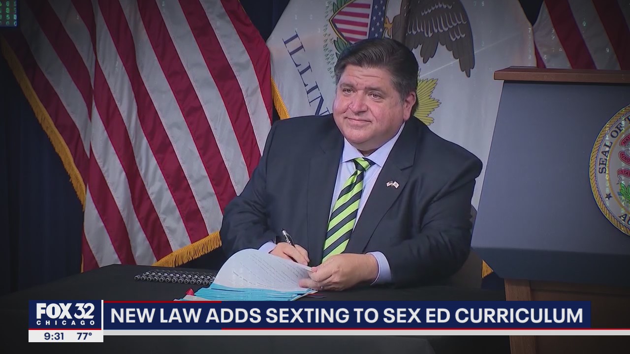 New law requires Illinois schools to teach kids about dangers of sexting and 'sextortion'