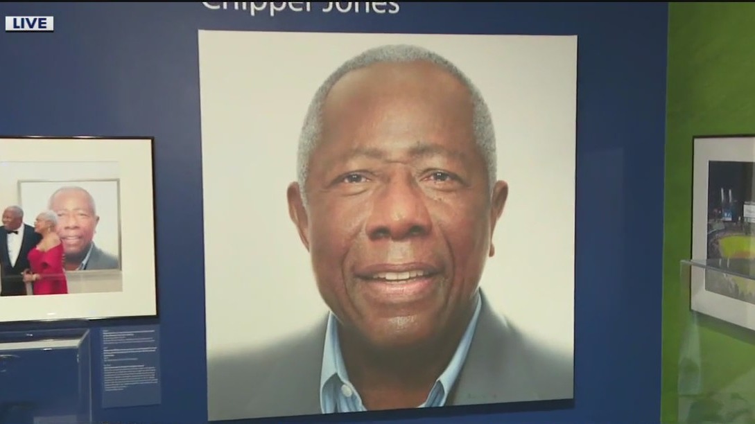 New exhibit honors life, legacy of Hank Aaron