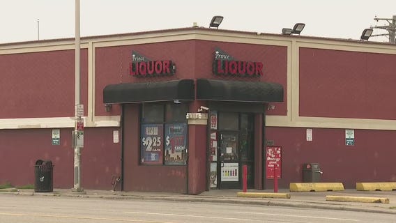 Elderly man stabbed multiple times outside Detroit liquor store