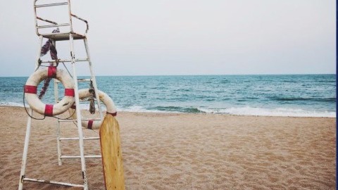 High bacteria warning at 7 LA County beaches