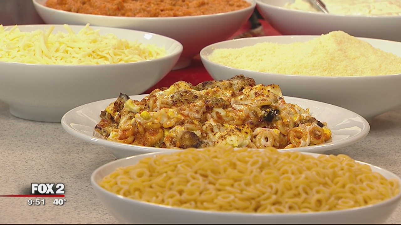 Making Italian anelletti dish