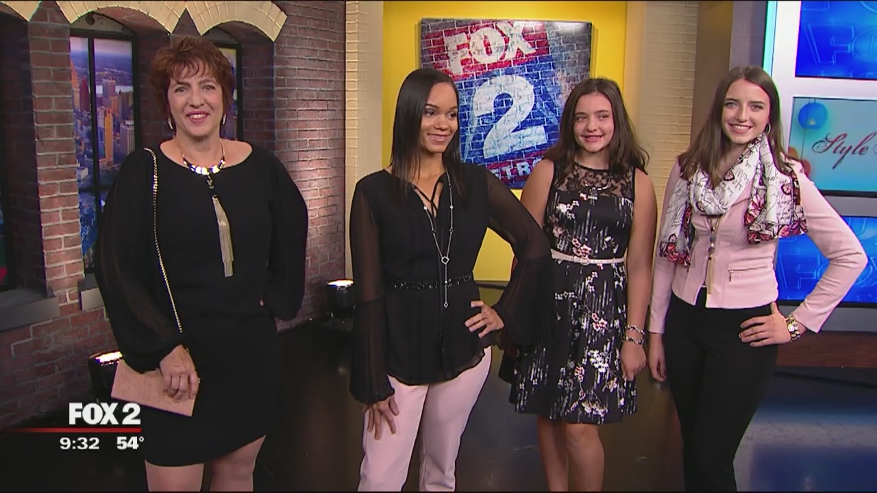 Sisters HOPE Pretty 'n' Pink fashion show Oct. 19