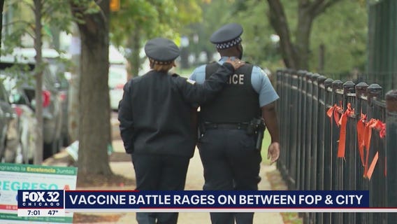 Standoff continues between city and Chicago police union over COVID vaccine mandate