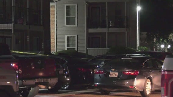 Man shoots suspected car burglar in Channelview