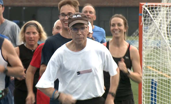 Whitefish Bay man celebrates 4-decade running streak