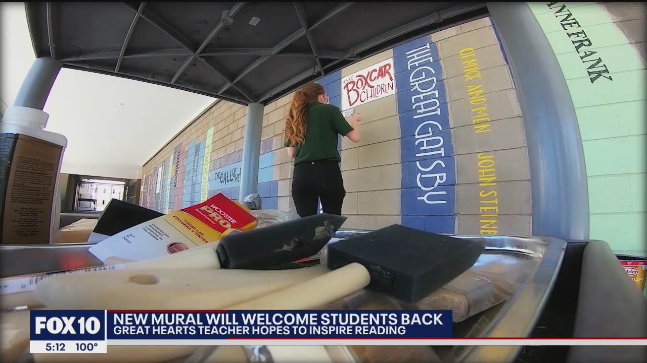 New mural will welcome students back at one Valley school
