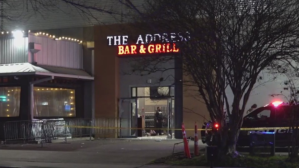 Houston: Address Bar & Grill shooting injures five, police say