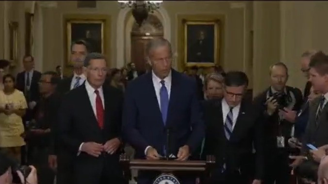 Senate works through weekend as shutdown hits day 40