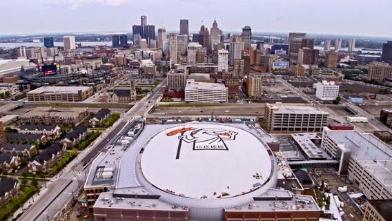 WATCH - Jennifer Hammond chats with Tigers & Red Wings owner Chris Ilitch about the health crisis