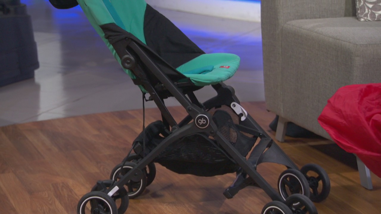 The MOM Trotter shares easy tips for traveling with kids