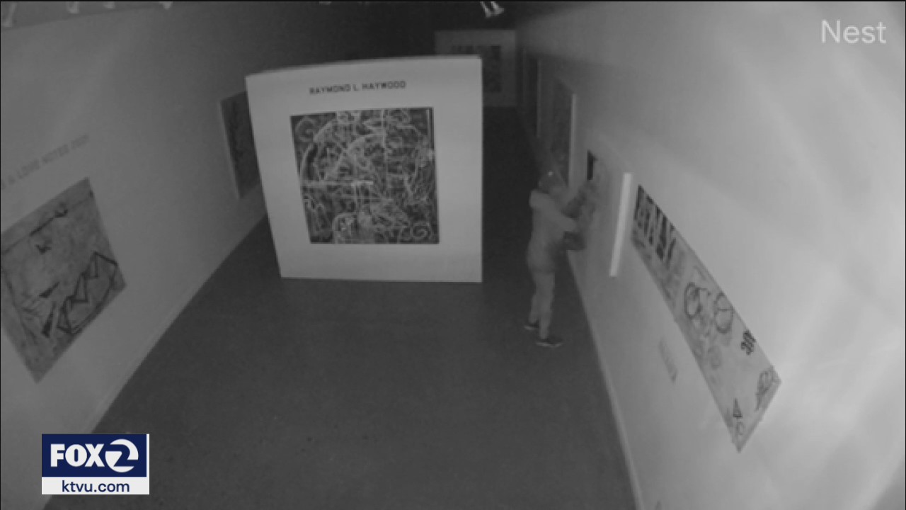 Art stolen from Oakland gallery, theft caught on camera