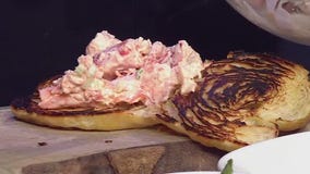 Lobster roll recipe from Austin R�tisserie