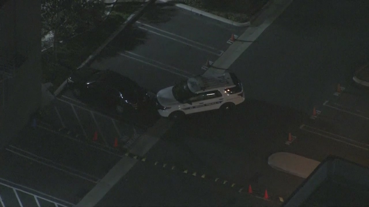 2 men in custody after standoff at Irvine megachurch