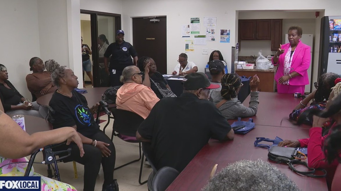 Detroit Councilwoman Mary Waters meets with concerned senior apartment residents