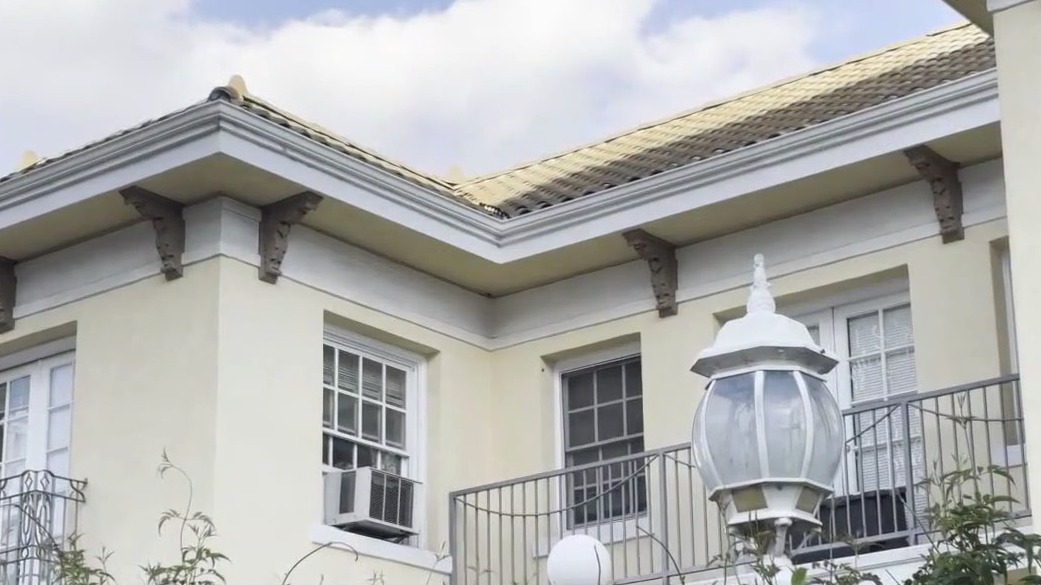 Landlords allegedly scammed with fake checks