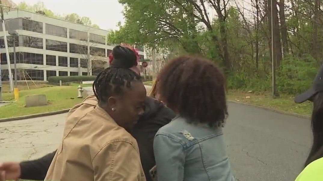 Family mourns loss of man found dead in Cobb County | FOX 5 Atlanta