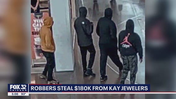 Robbers steal $180k from Kay Jewelers in Chicago Ridge