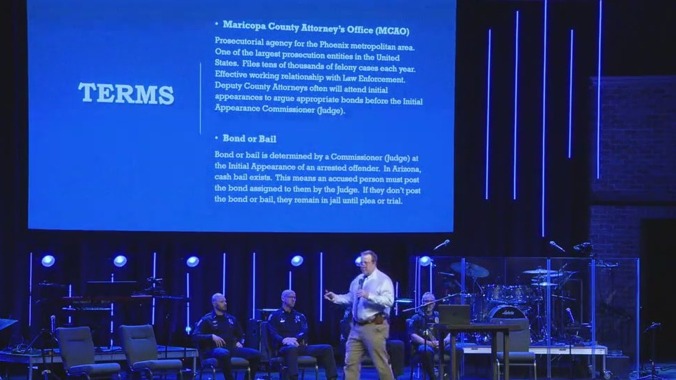 Hundreds attend Scottsdale's 'dinner-time burglaries' town hall